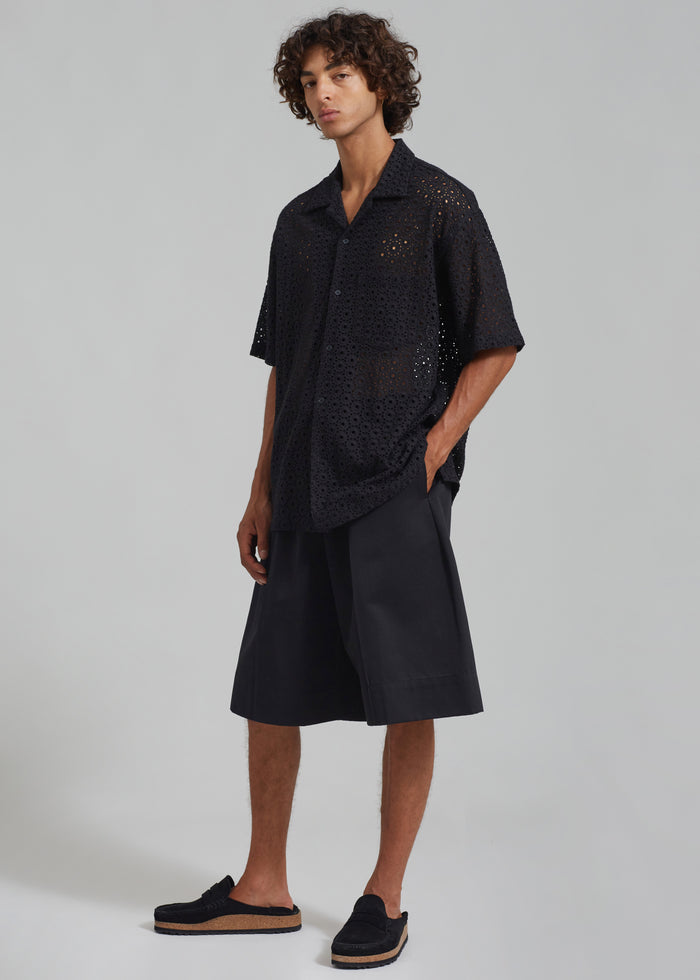 Adan Bermuda Shorts - Black
