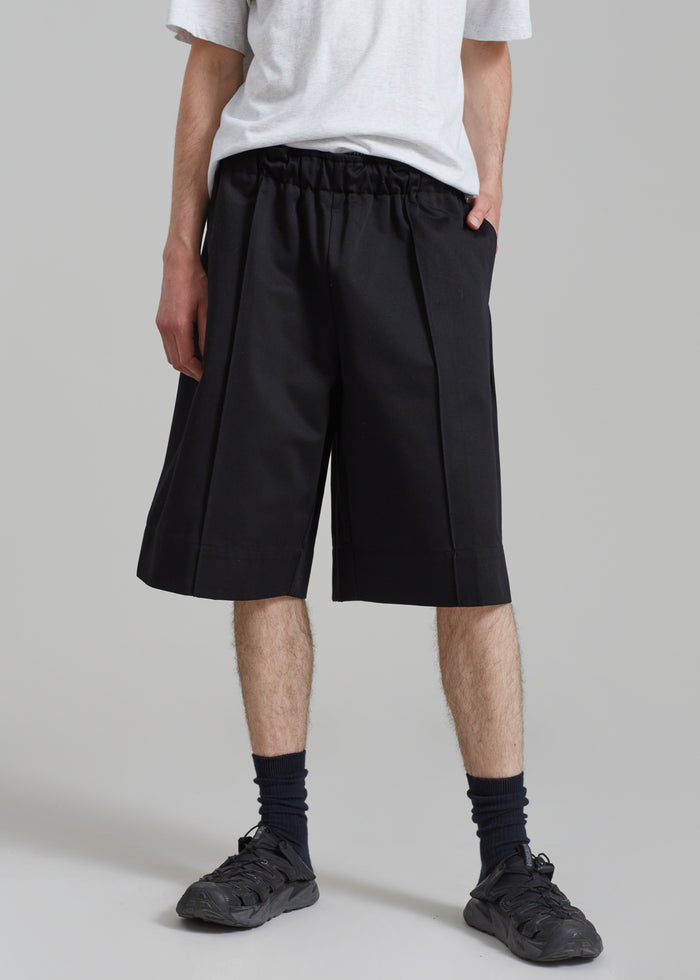 Adan Bermuda Shorts - Black