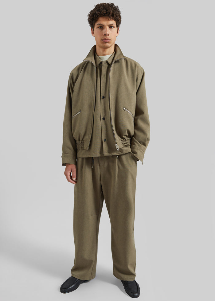 Alessio Straight Trousers - Olive