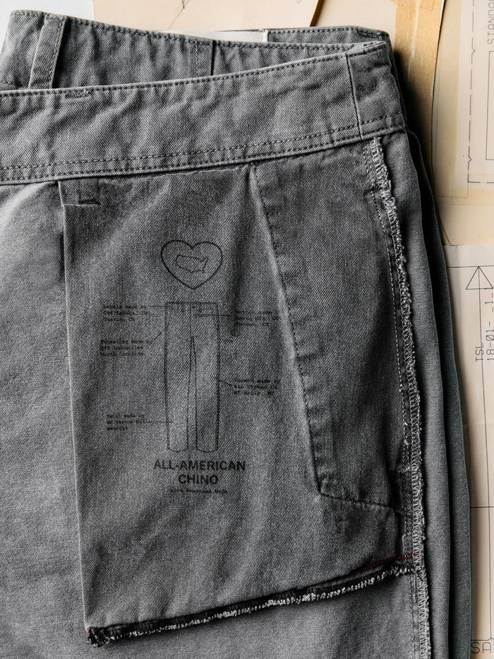 Dim Gray all american chino in faded black