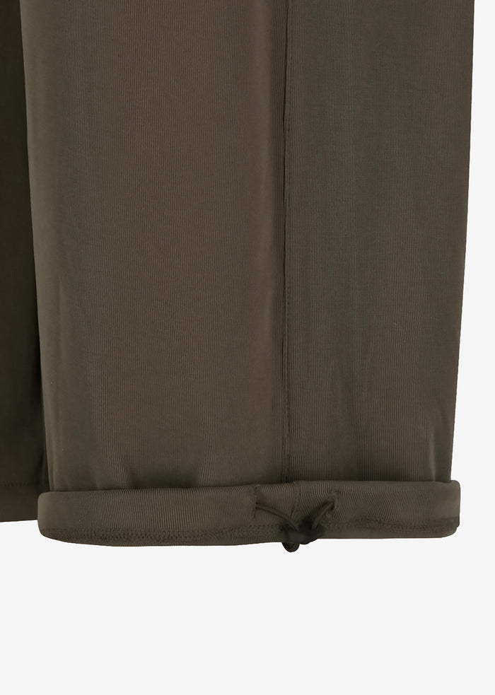 Amomento Easy Banding Pants - Brown