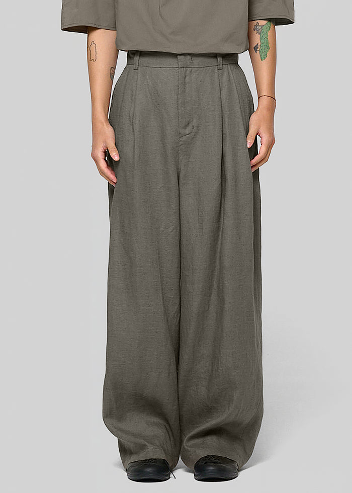 Amomento Linen Two Tuck Wide Pants - Khaki