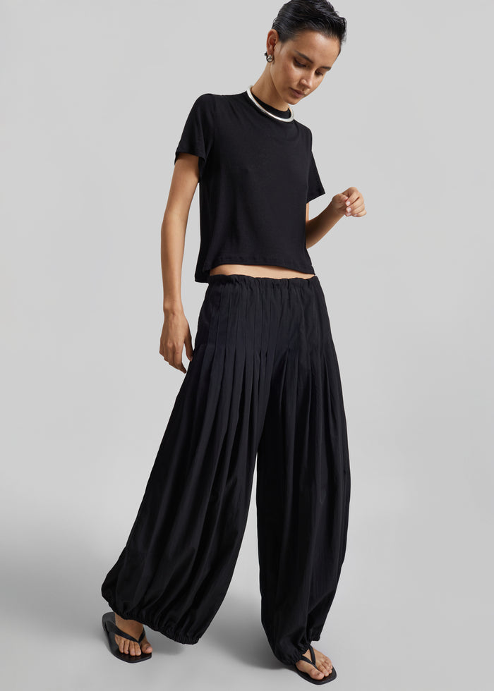 Andria Cropped Knit Top - Black