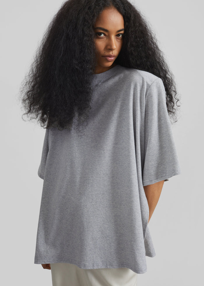 Anira Padded T-Shirt - Grey Melange