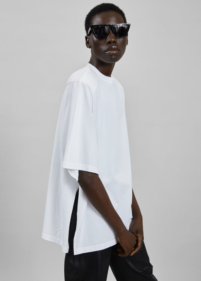 Anira Padded T-Shirt - White