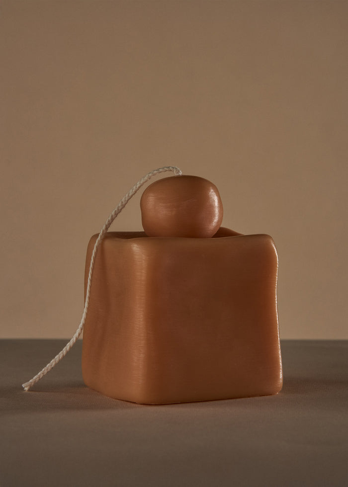 Ann Vincent Fonz Candle - Sand