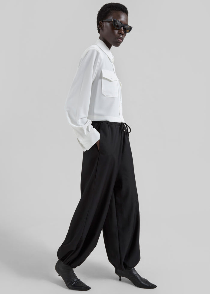 Aubray Balloon Pants - Black