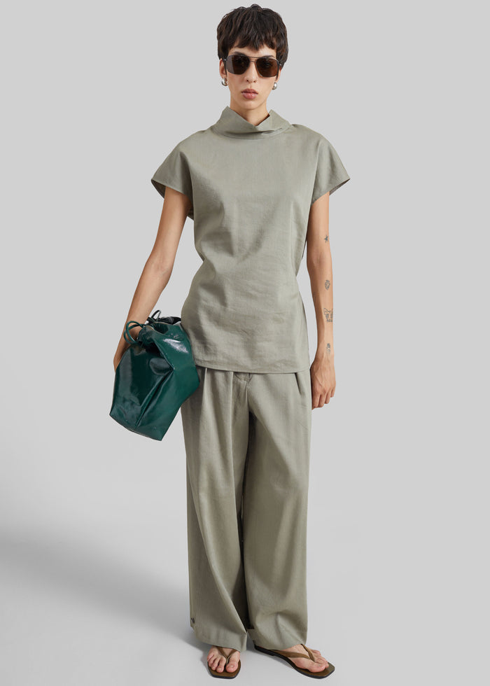 Auray Adjustable Back Top - Olive