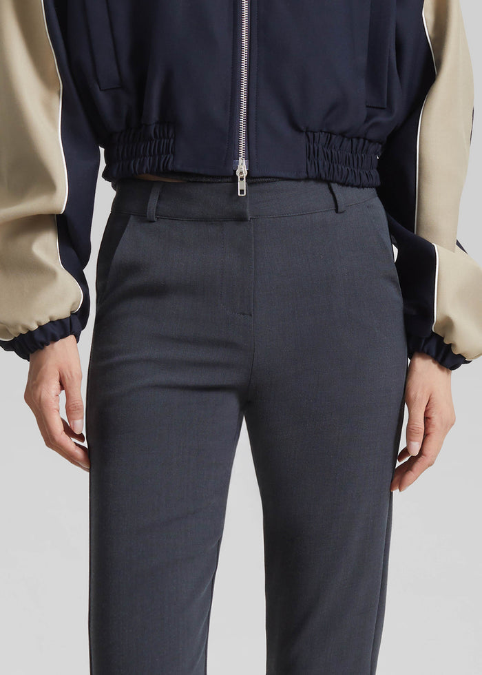 Ayron Capri Pants - Charcoal