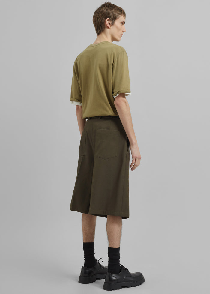 Belgrave Bermuda Shorts - Army Green