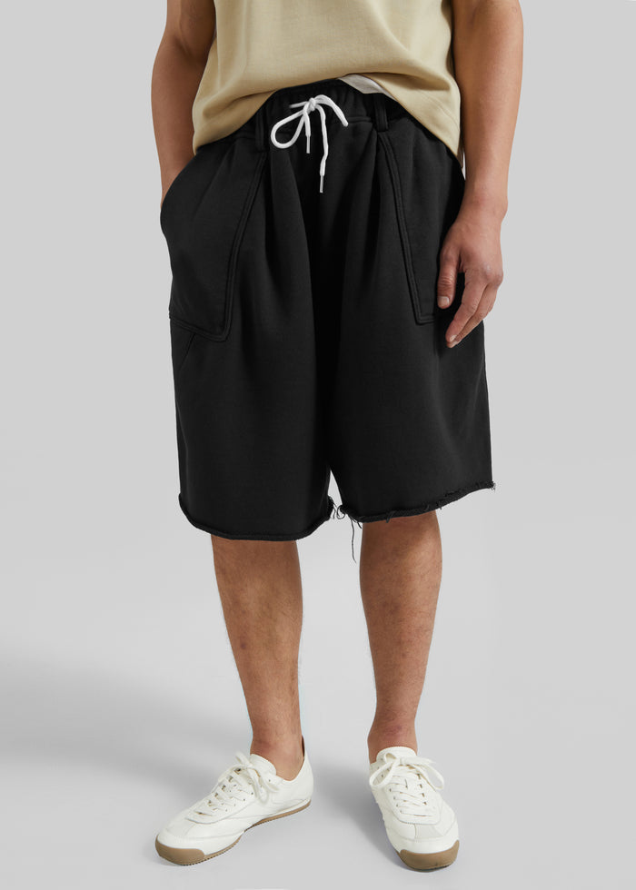 Bellino Raw Hem Sweatshorts - Black