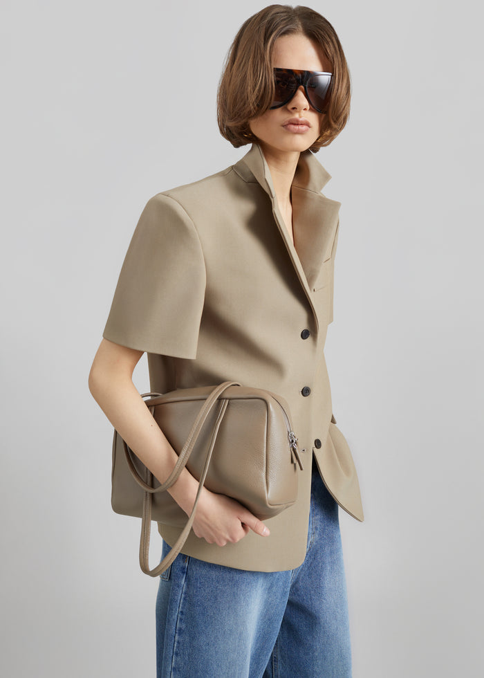 Belliva Short Sleeve Blazer - Camel