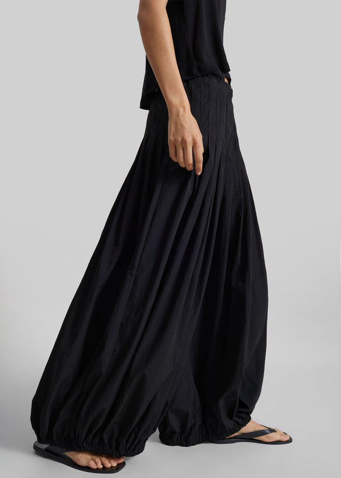 Berson Gathered Balloon Pants - Black