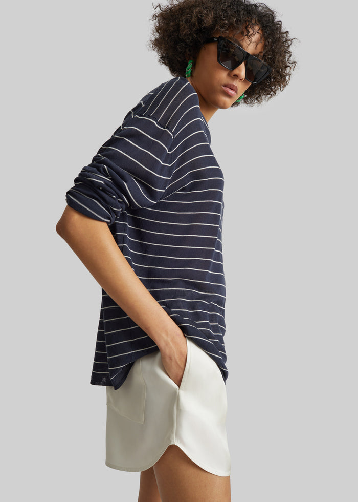 Biarritz Fine Knit Pullover - Navy/White Stripe