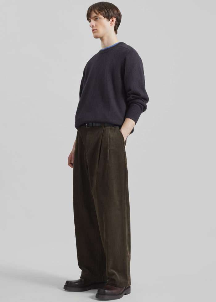 Bryant Corduroy Pants - Brown