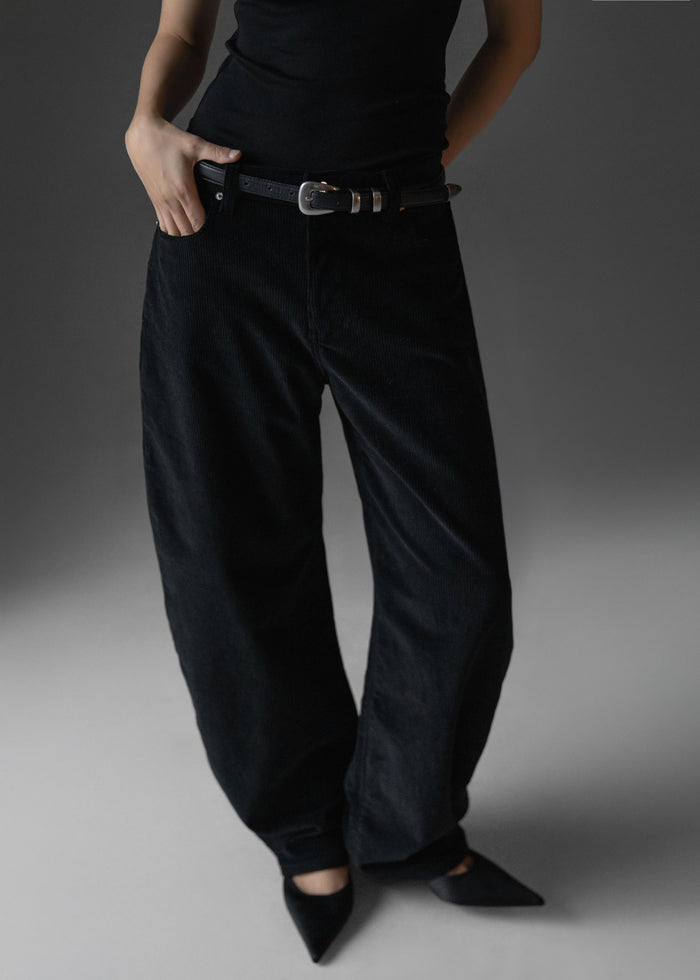 Caistor Corduroy Barrel Leg Pants - Black