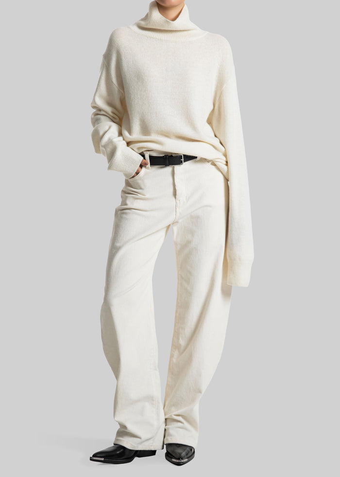 Caistor Corduroy Barrel Leg Pants - Ivory