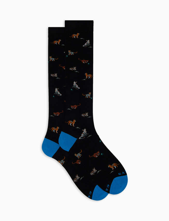 Calze lunghe uomo cotone nero fantasia gatti con topini e gomitoli - Gallo 1927 - Official Online Shop