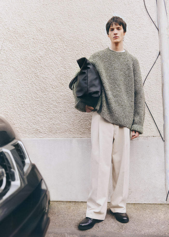 Carter Crewneck Sweater - Olive/White