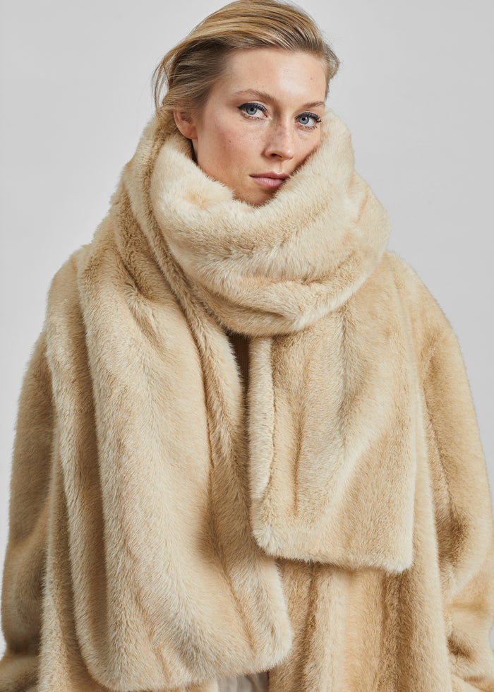 Ciasa Faux Fur Scarf - Beige