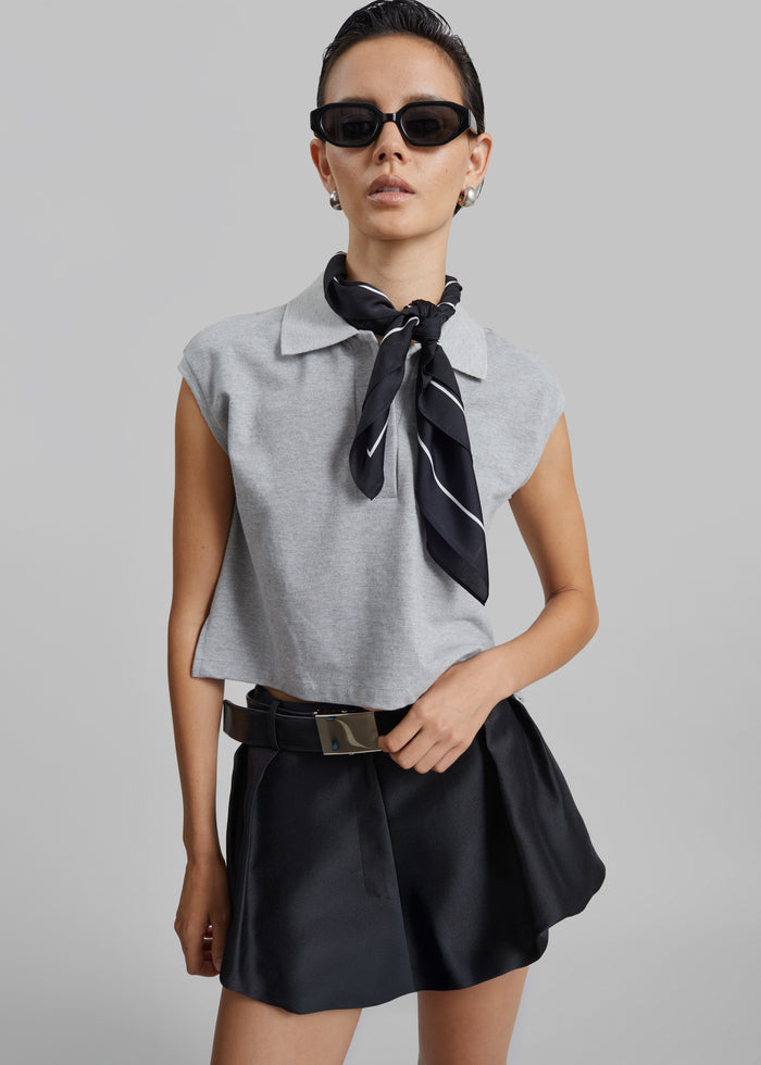 Claira Cropped Sleeveless Polo Top - Light Grey
