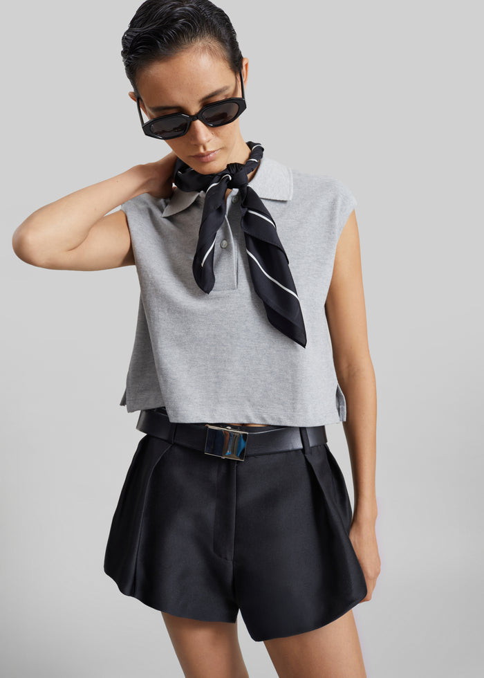 Claira Cropped Sleeveless Polo Top - Light Grey