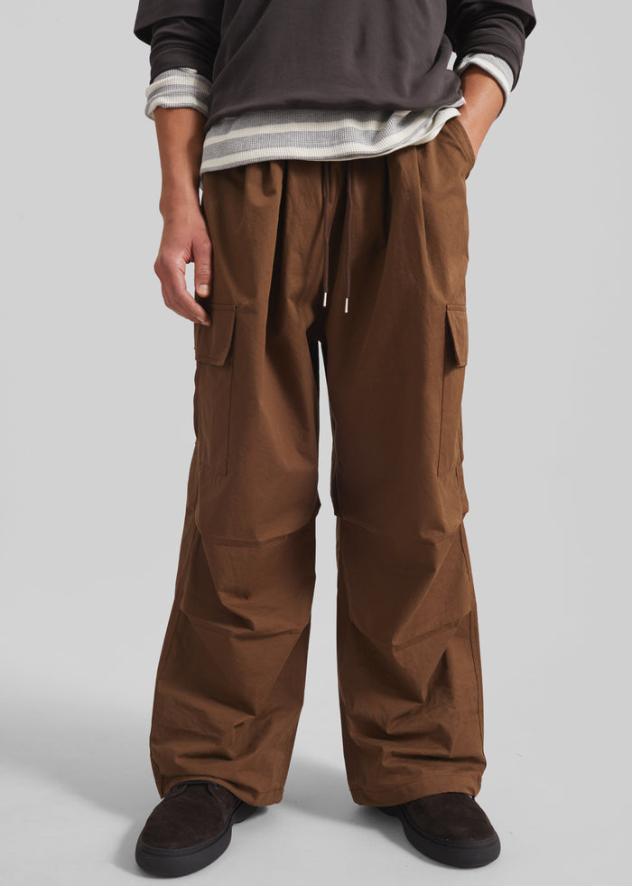Cobourg Cargo Pants - Brown