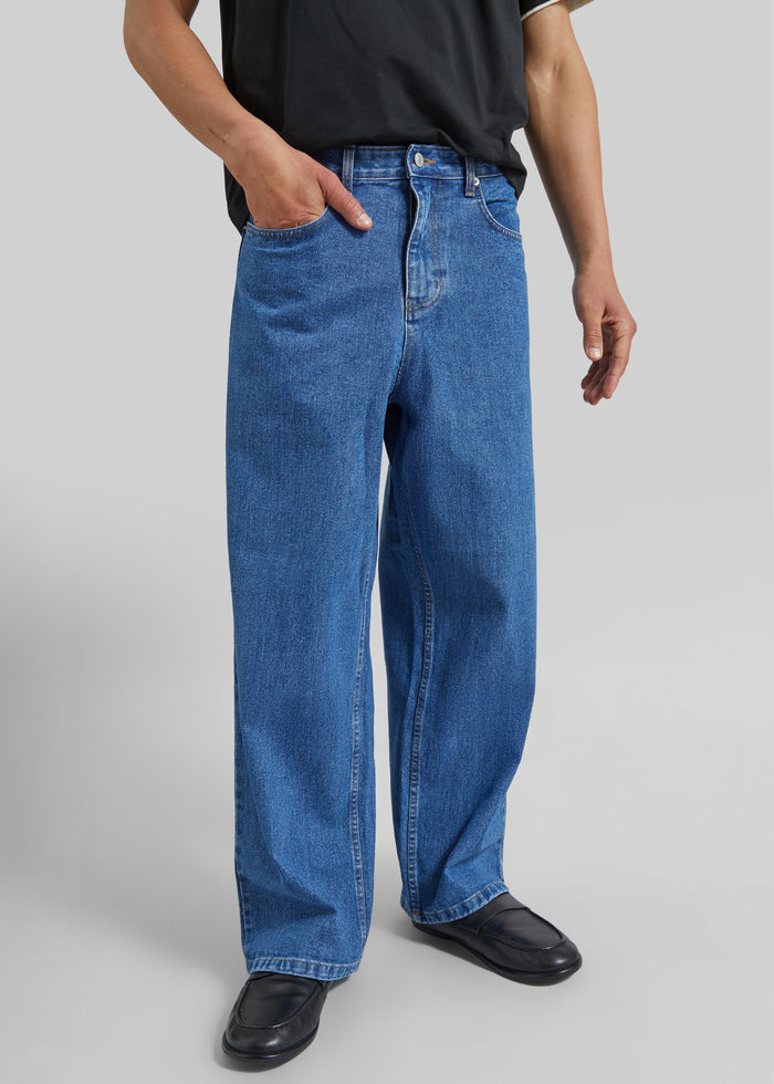 Connor Jeans - Medium Wash