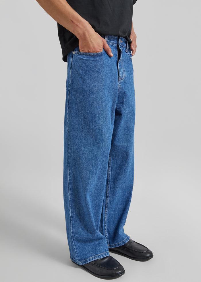 Connor Jeans - Medium Wash