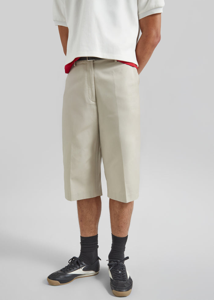 Covert Long Bermuda - Camel