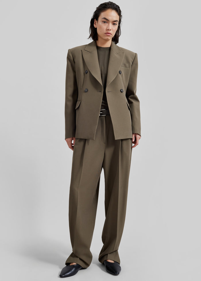Dina Pleated Trousers - Khaki
