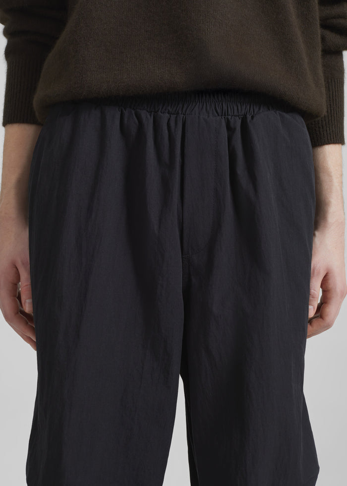 Dunmore Parachute Pants - Black