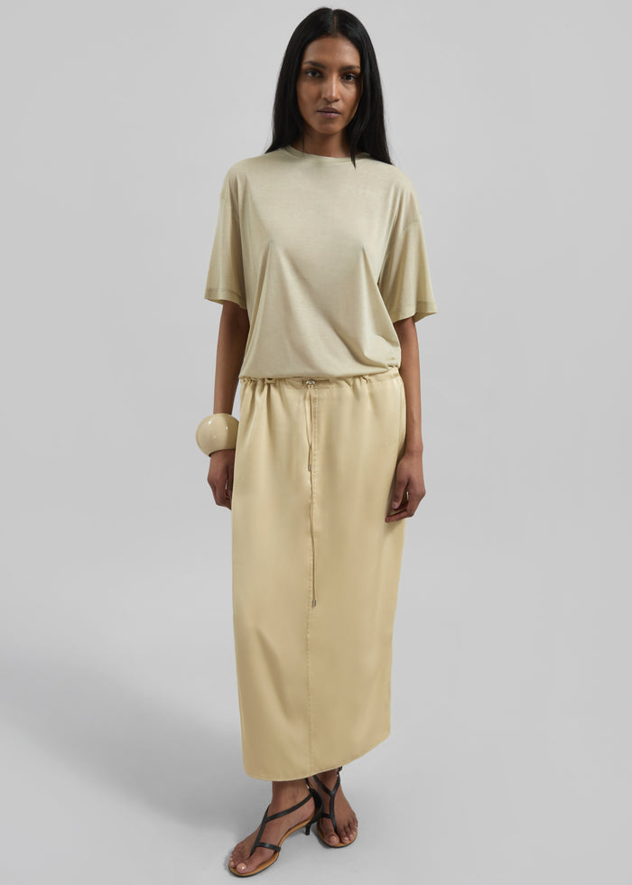 Elvas Satin Midi Skirt - Pale Yellow