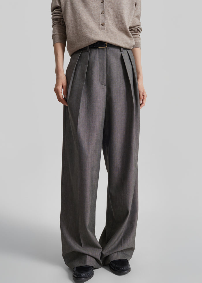 Erena Pleated Trousers - Dark Taupe