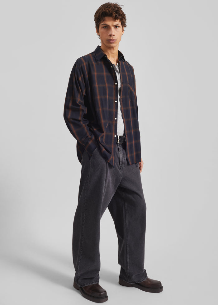 Evald Shirt - Navy Plaid