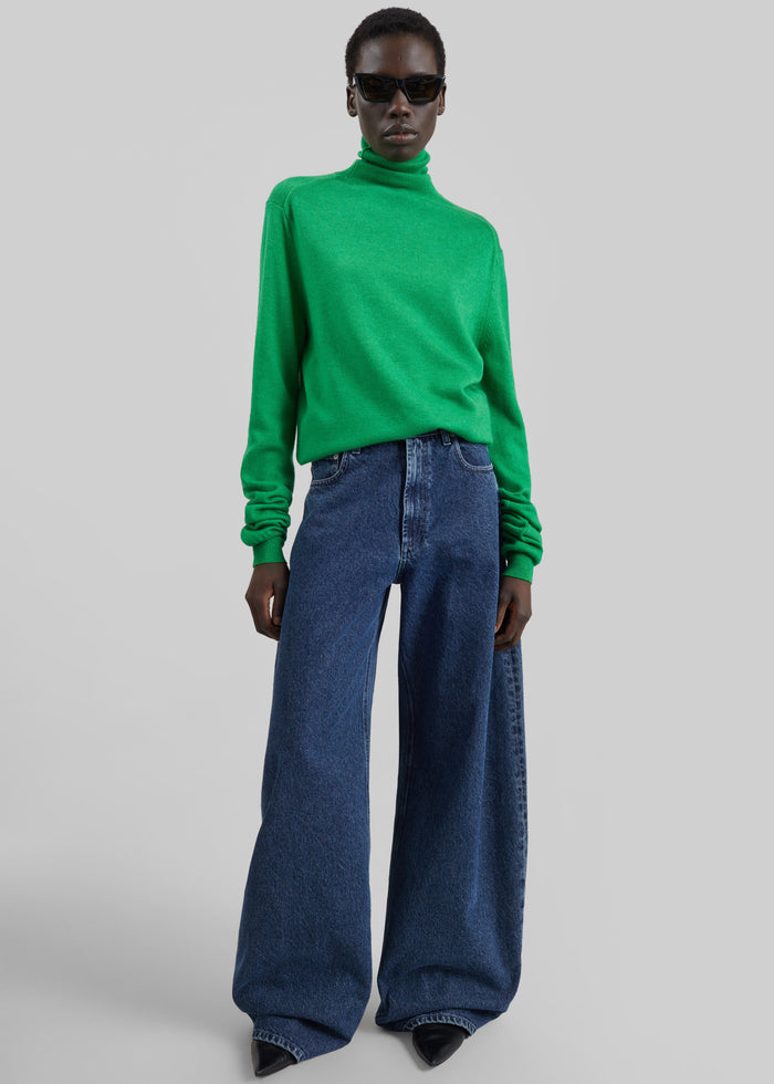 Eve Thin Turtleneck Sweater - Green
