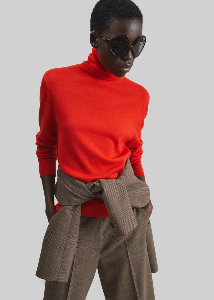 Eve Thin Turtleneck Sweater - Red