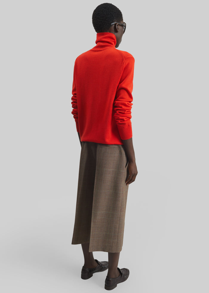 Eve Thin Turtleneck Sweater - Red