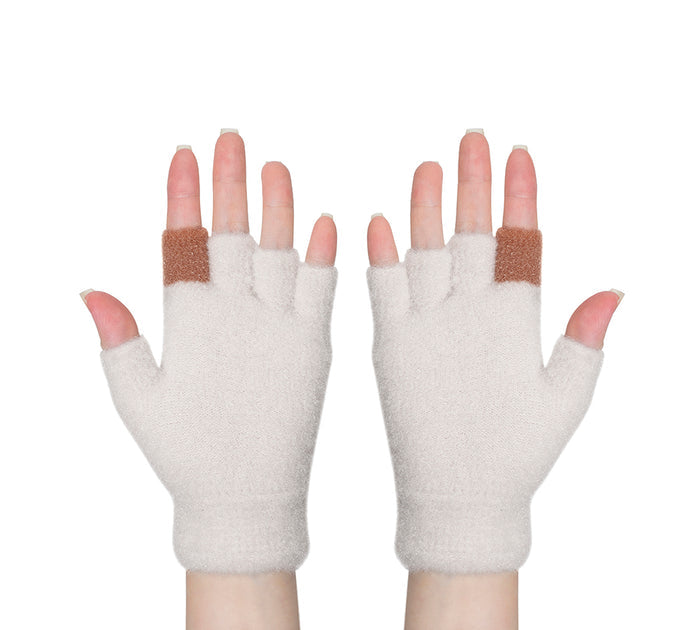 EVERAU® Fingerless Ultra Plush Knit Ewe Gloves