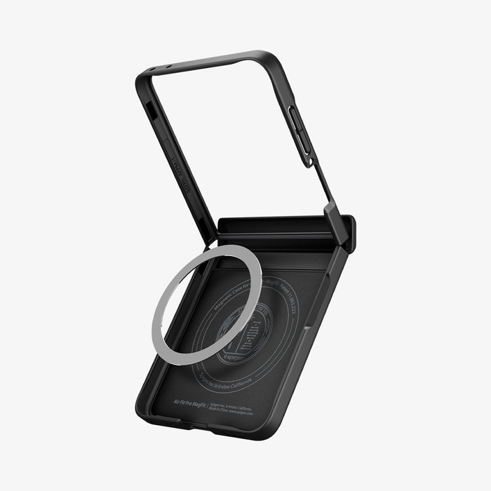 ACS11511 - Galaxy Z Flip 8 Series - Air Fit Pro (Mag Fit) showing an angled close-up of the case's interior with a circular magnet alignment ring highlighted, alongside patent and product labeling.