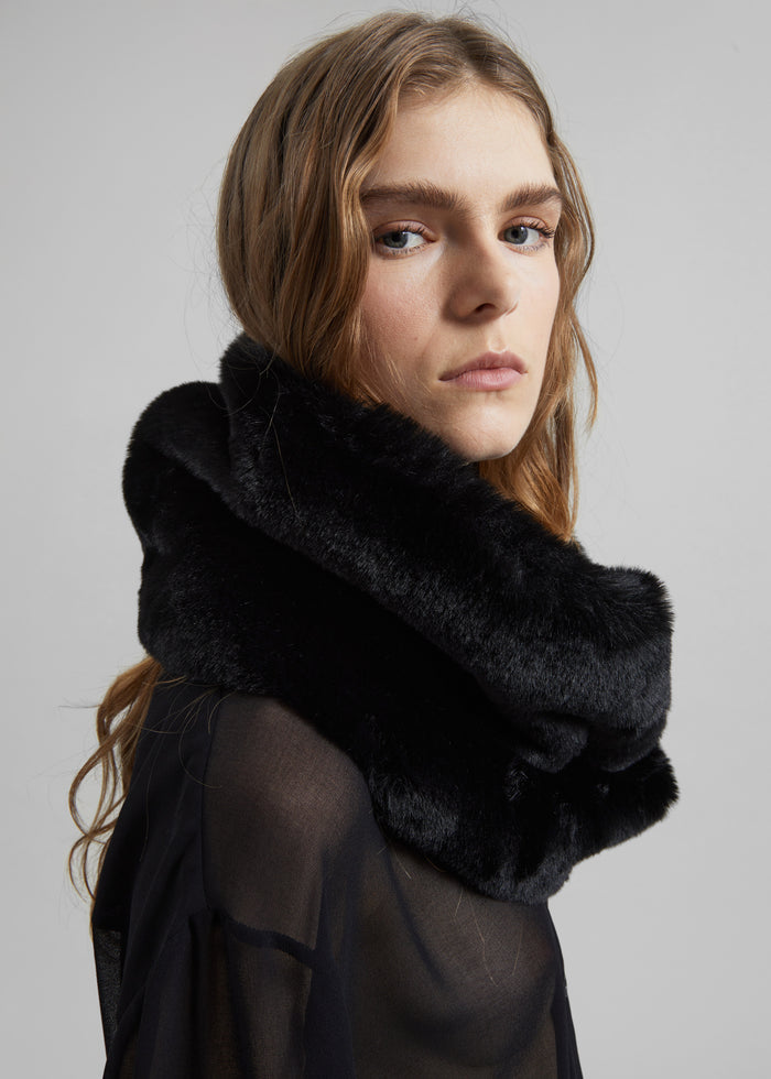 Ginevra Faux Fur Snood - Black
