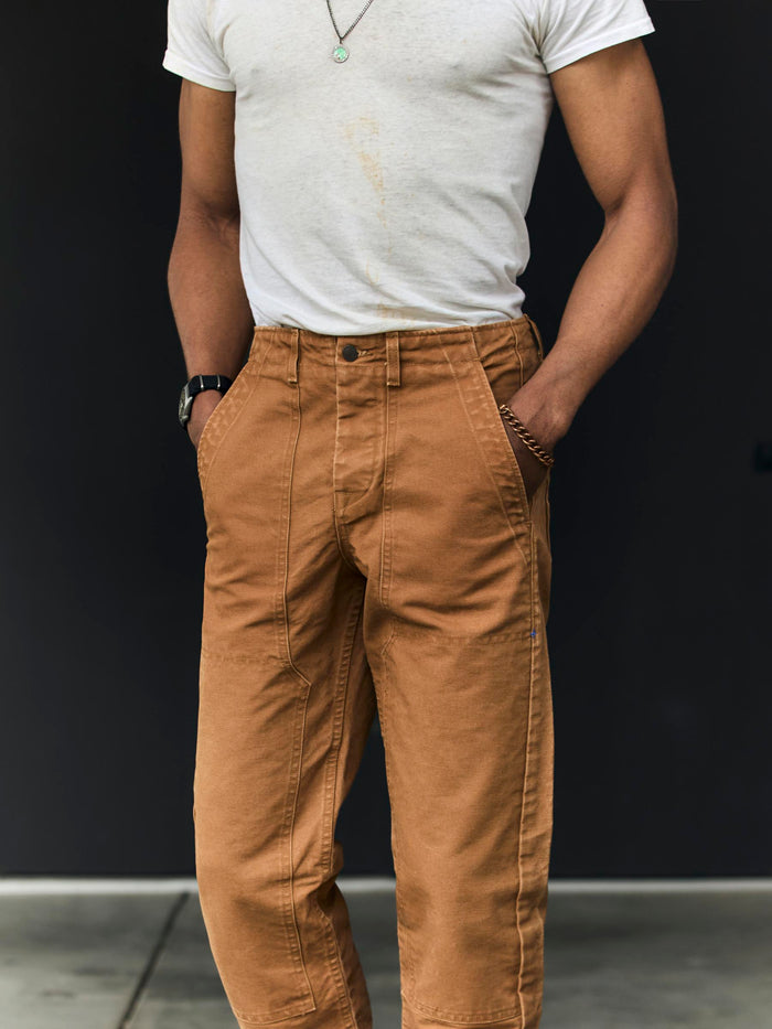 Black hencye washed canvas workpant in brown