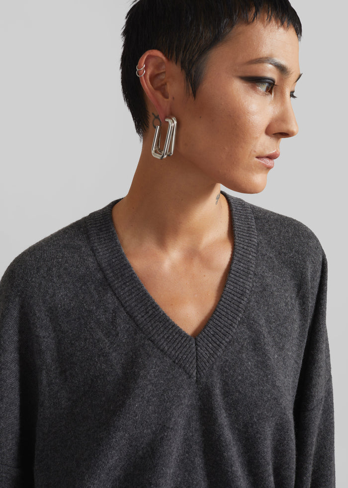 Ilston V-Neck Sweater - Grey
