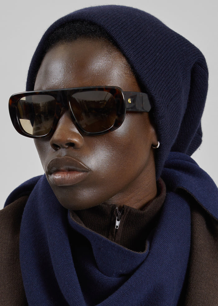 Inko Cashmere Reversible Beanie - Brown/Navy