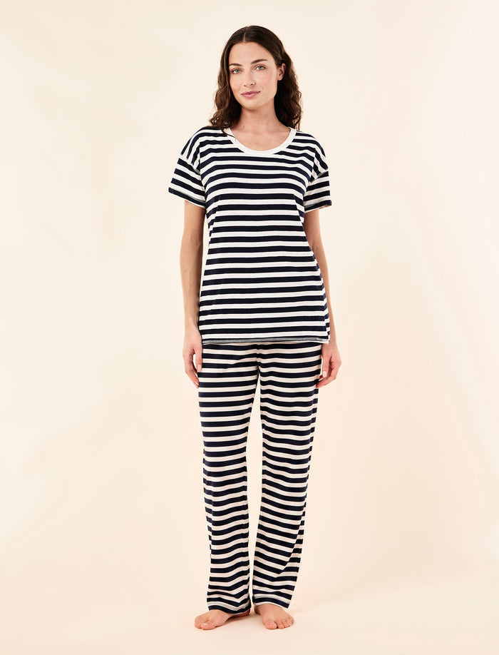 Jada Organic Cotton Tee & Pant Set