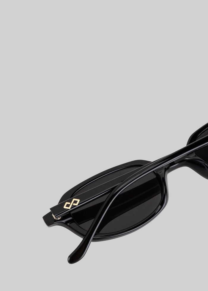 Karen Wazen Carolyn Sunglasses - Black