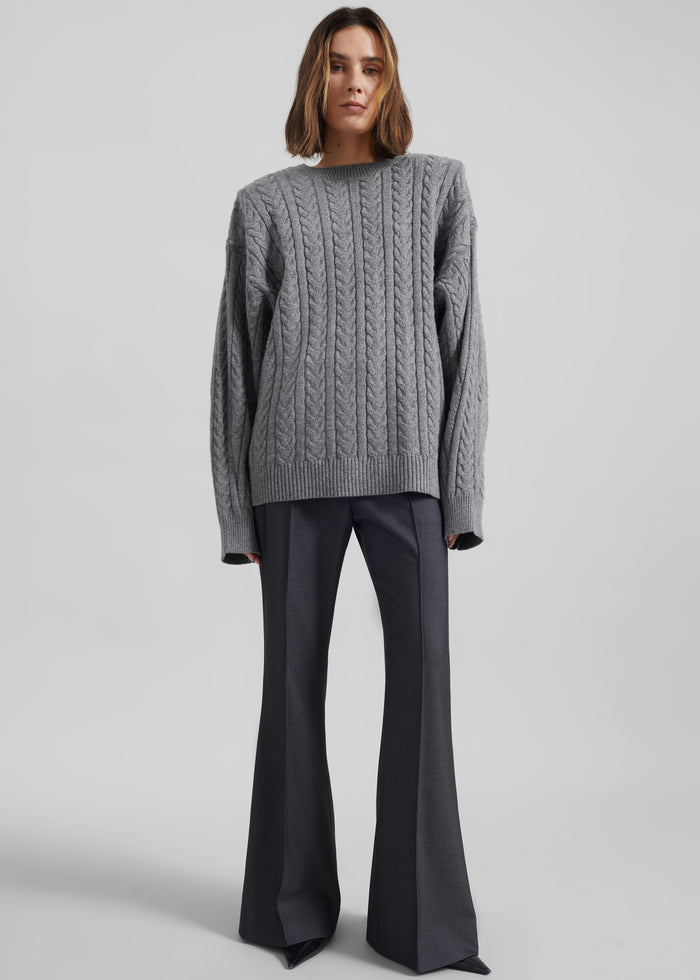 Karmoy Cable Knit Padded Sweater - Grey