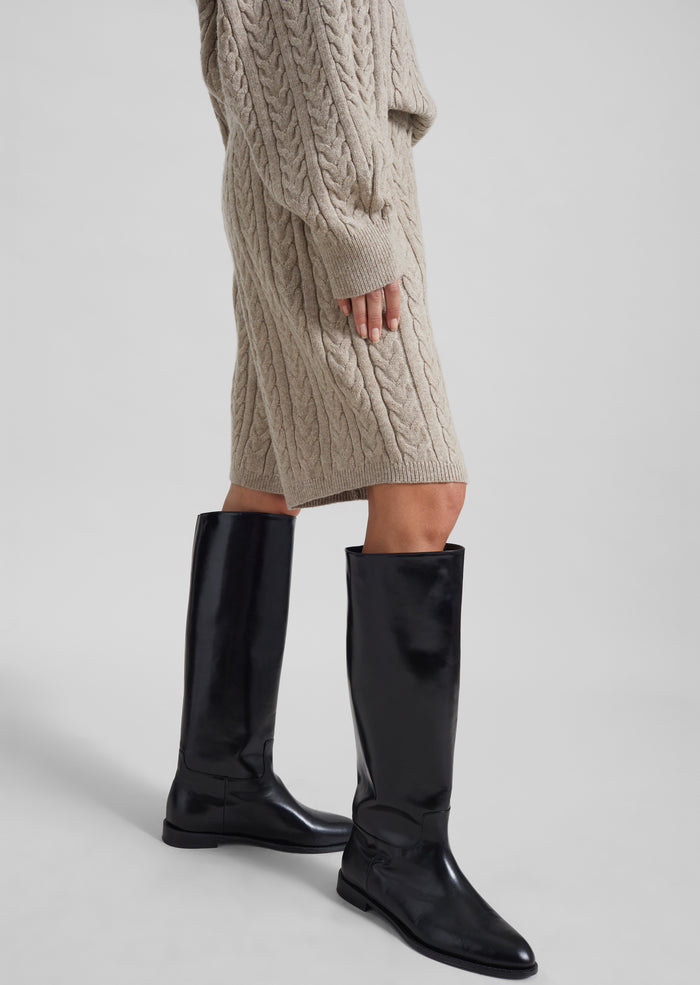 Karmoy Cable Knit Shorts - Beige