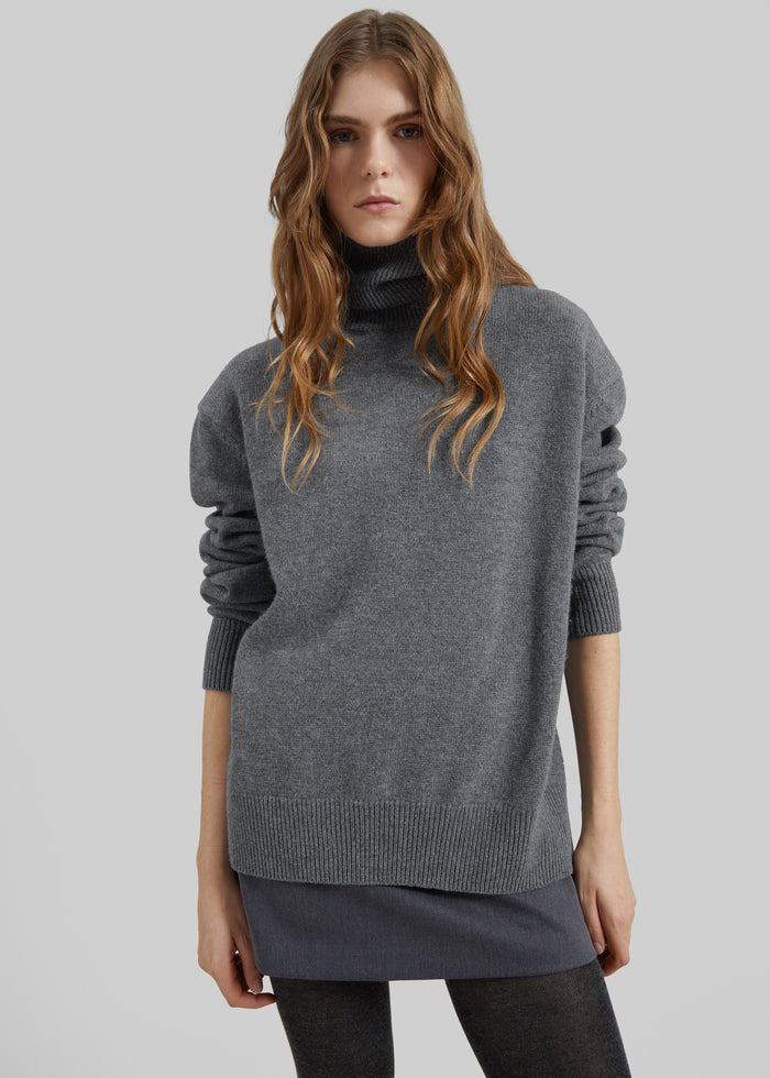 Koler Padded Knit Turtleneck - Grey