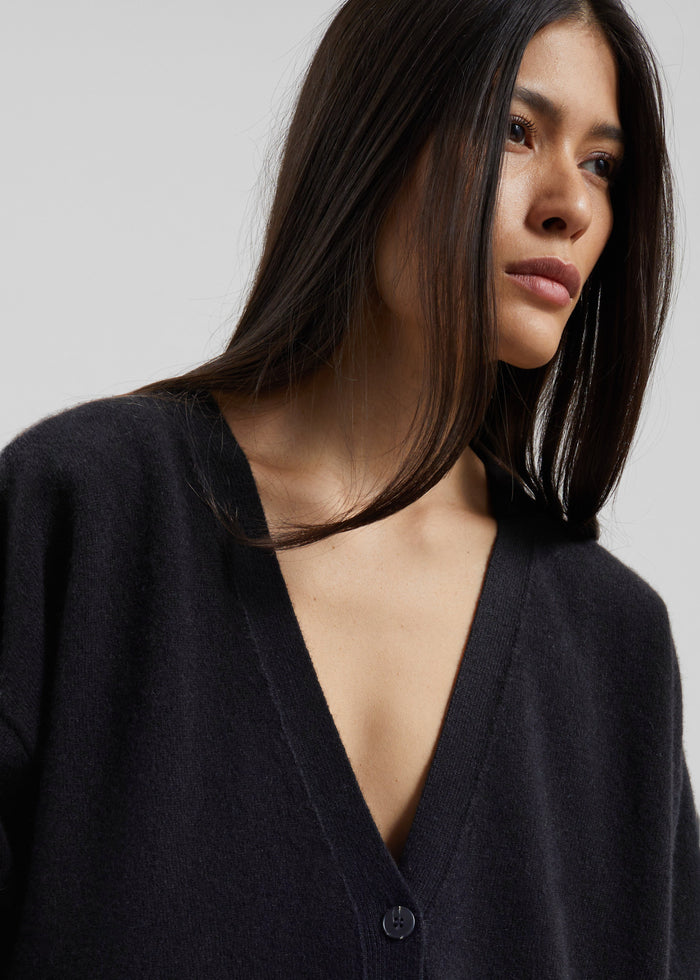 Lachen Double-Sided Wool Cardigan - Black